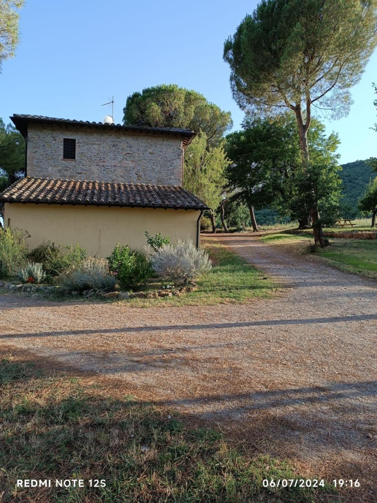 La Casa Dei Breton Apartment Magione Exterior photo
